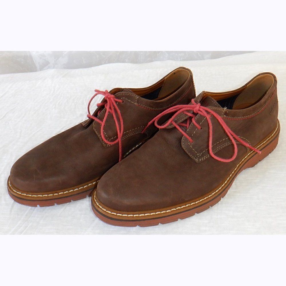 Clarks brown leather Brogue shoes